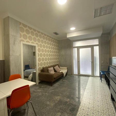 El Jardin Del Angel Camelia Apartment Madrid Bagian luar foto