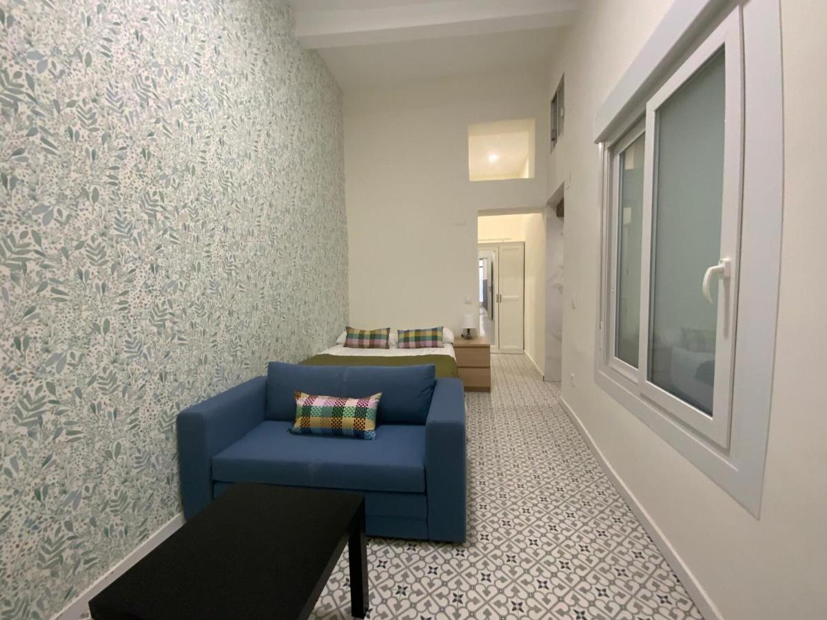 El Jardin Del Angel Camelia Apartment Madrid Bagian luar foto
