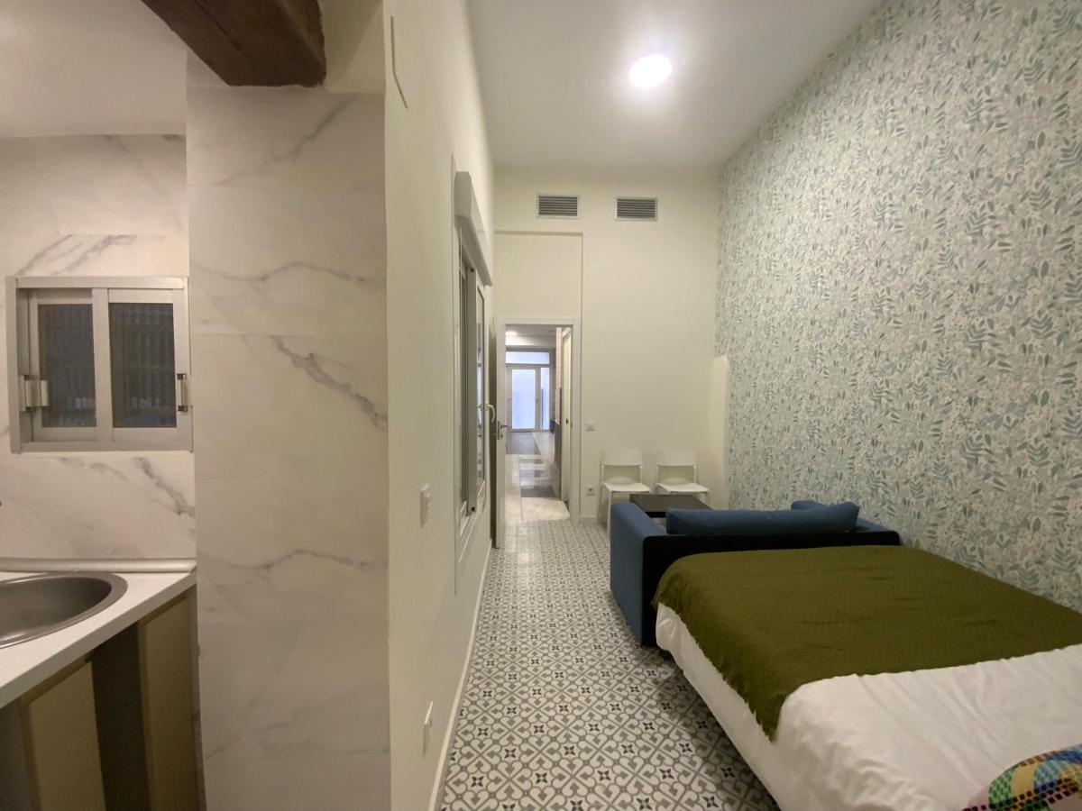 El Jardin Del Angel Camelia Apartment Madrid Bagian luar foto