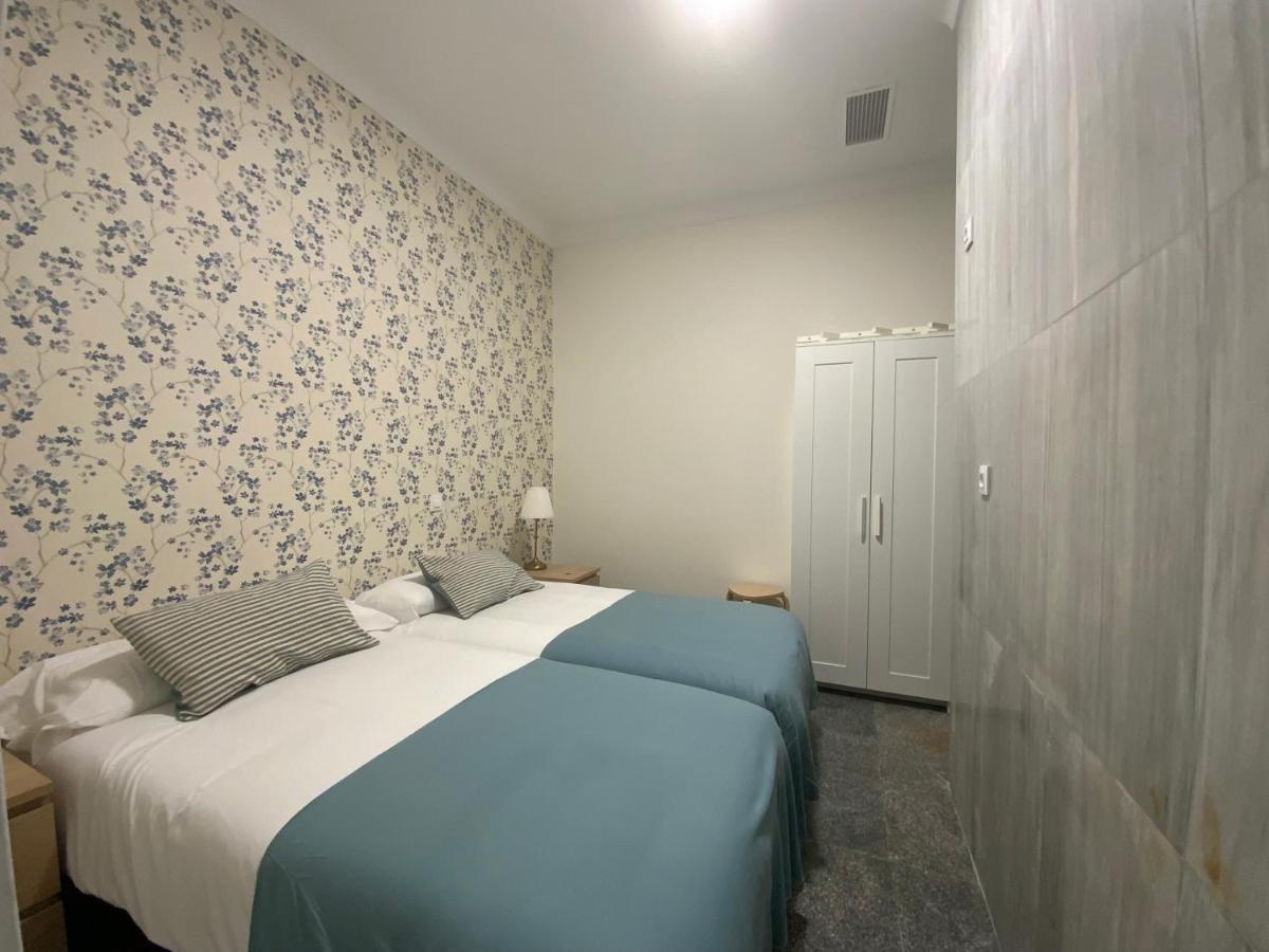 El Jardin Del Angel Camelia Apartment Madrid Bagian luar foto